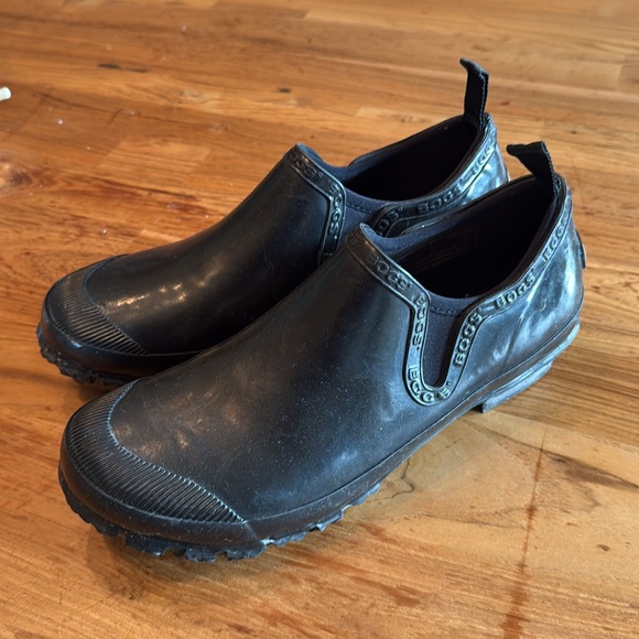 Bogs Rain Booties (short rubber boots) - Picture 2 of 5